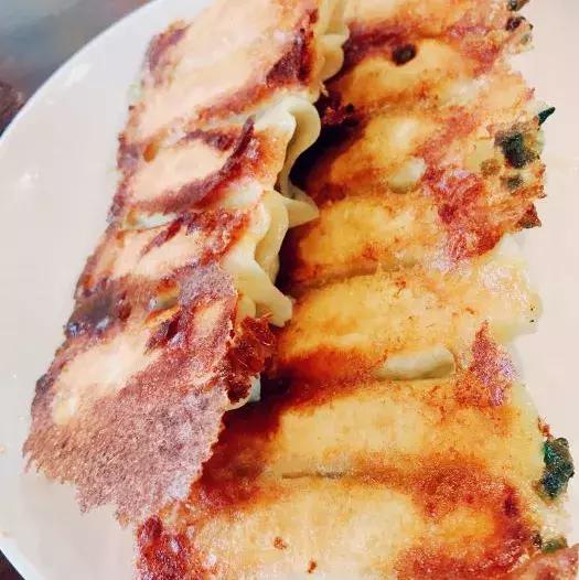 天津锅贴的正宗做法,天津红桥最好吃锅贴