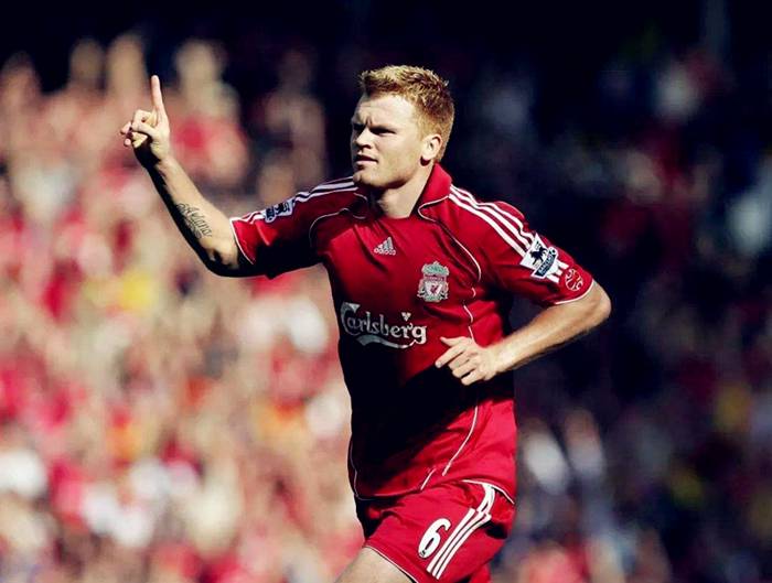 挪威98三杰球员,挪威三杰和哈兰德对比