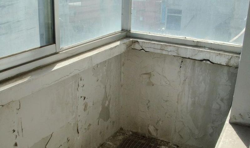 装修好的阳台漏水怎么补救,阳台养花漏水楼下怎么处理