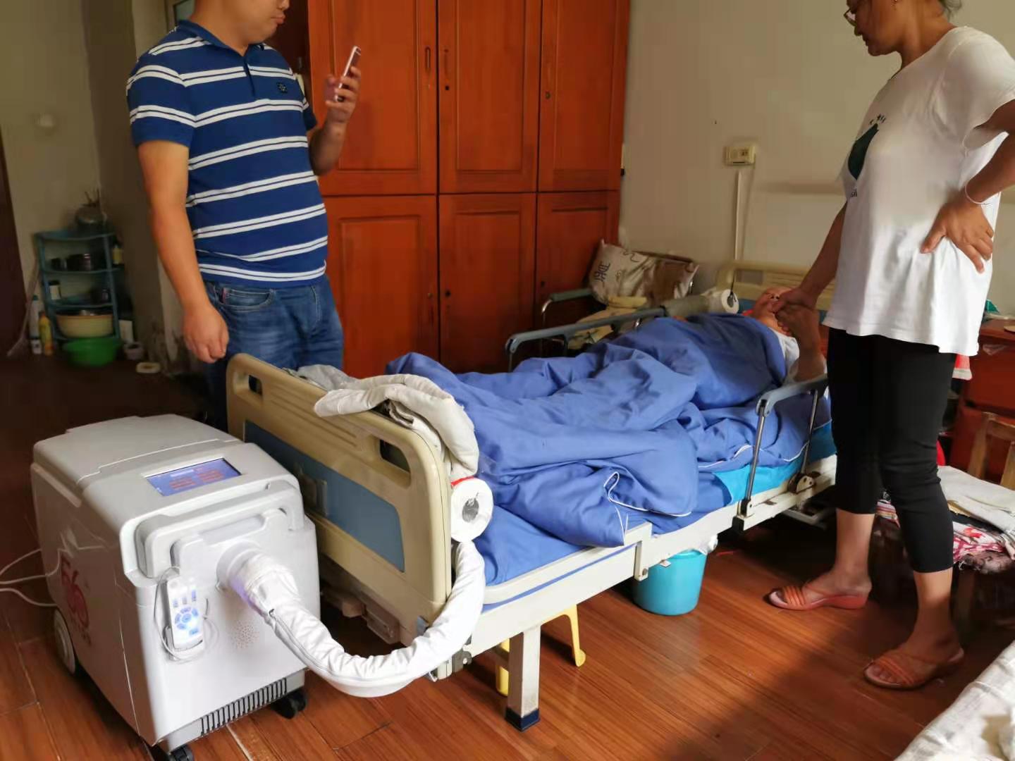 久病床前有孝子！自动完成清洗、大小便护理，智能护理仪亮相江苏