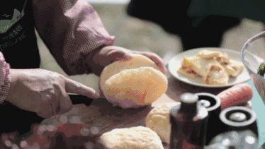 他在大理租下23个足球场大的地方，种菜、养牛、建农场日子过成诗