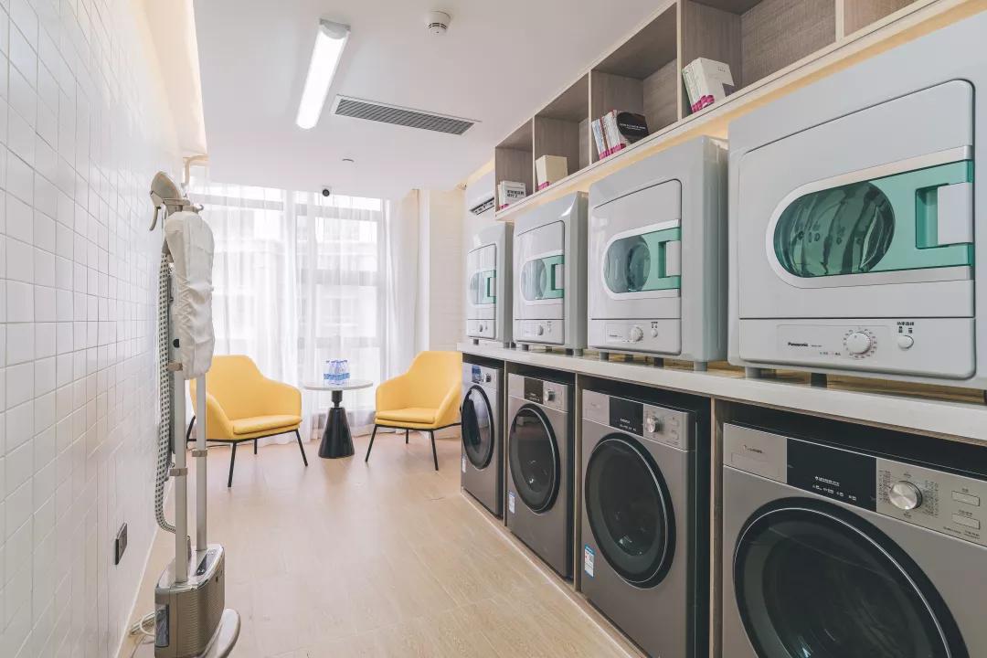 普宁亚朵网红酒店,普宁亚朵酒店团购