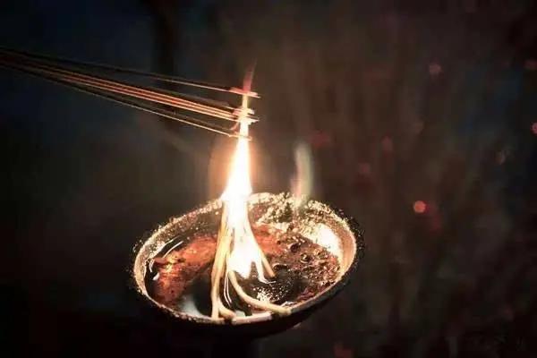 中元祭祀——传统习俗带给我们的是传统礼仪