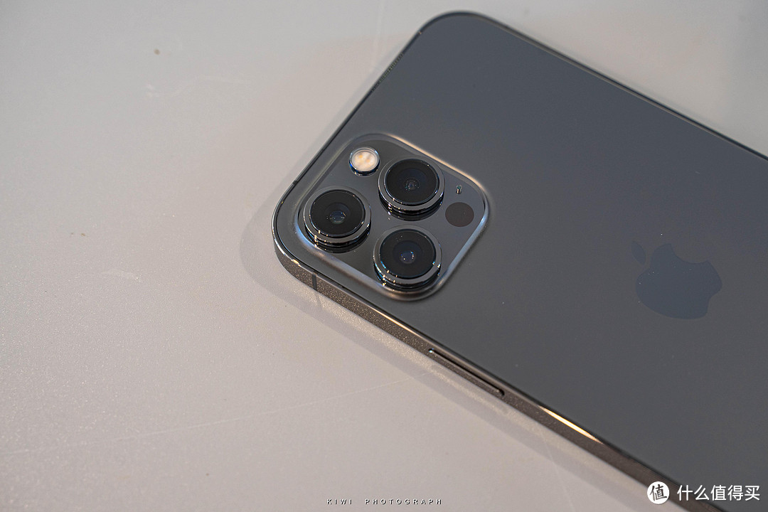 苹果回收价12pro256g,苹果回收iphone12pro