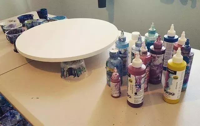 抽象画怎样画得简单又好看,看似复杂实则画起来简单的抽象画