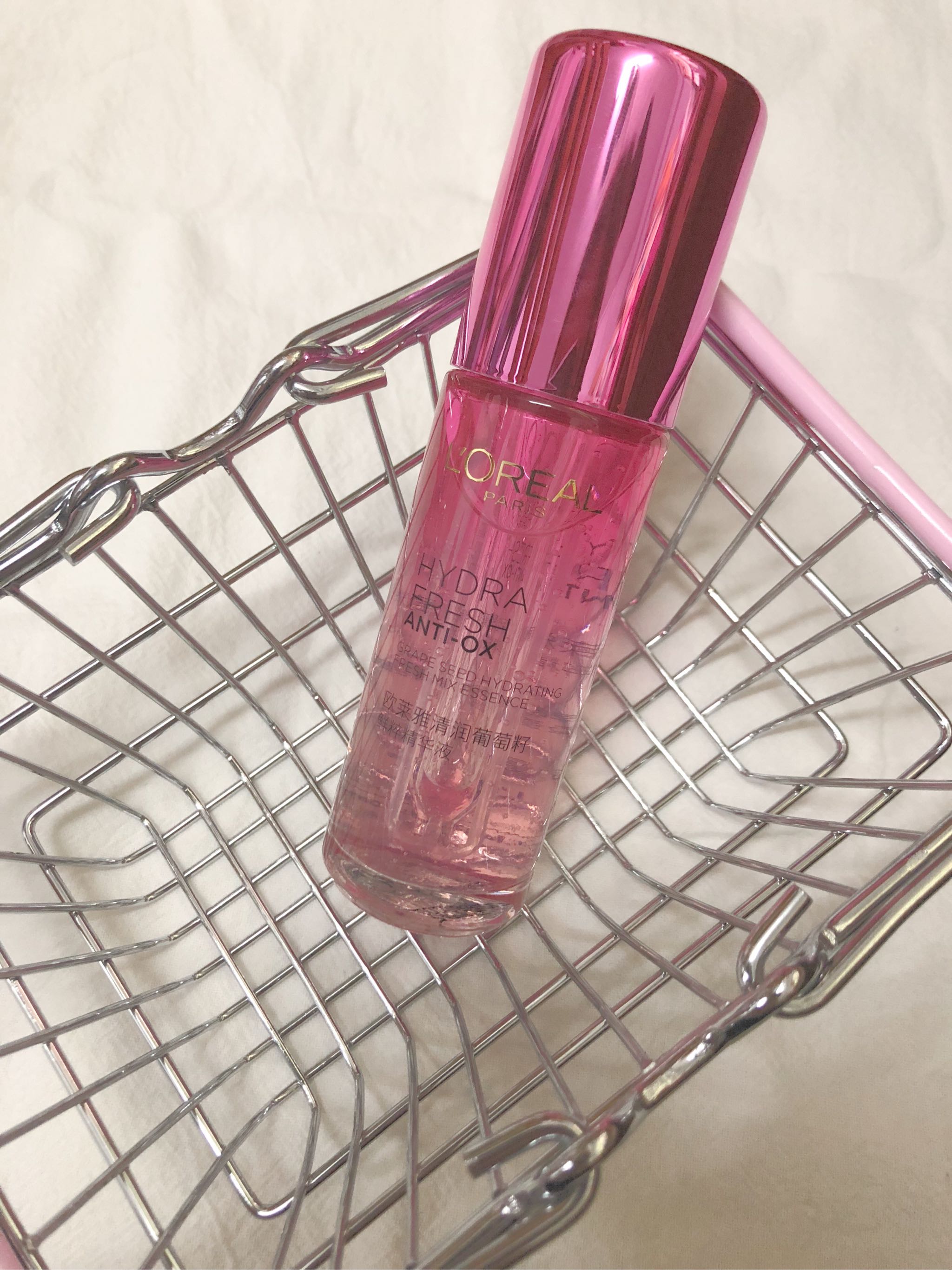 欧莱雅葡萄籽精华液功效与作用,欧莱雅葡萄籽精华液混合肌肤