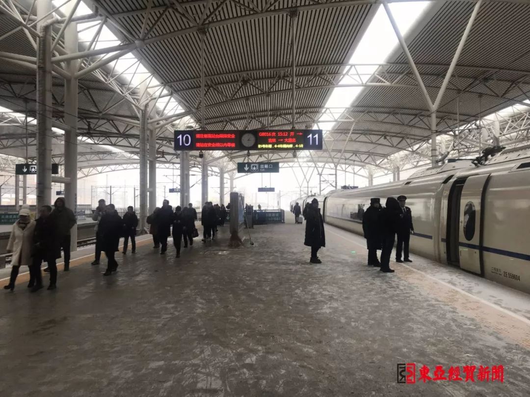 暴雪天气已至长春市能见度下降,长春天气寒潮零下-21度