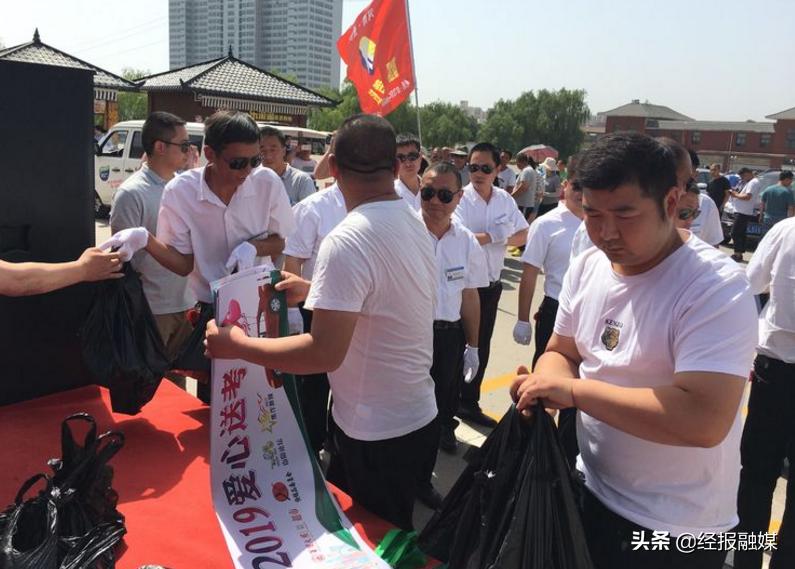 爱心送考温暖瞬间,温县爱心送考