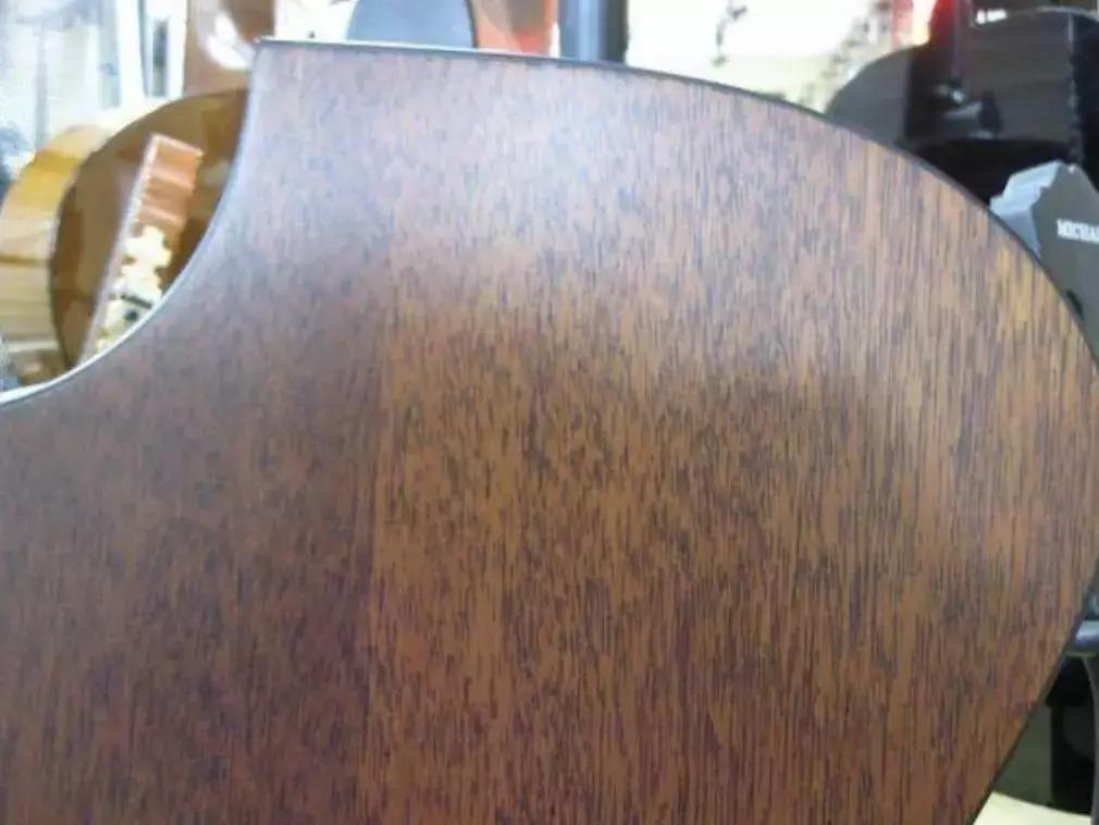 如何挑选木吉他,如何区分实木吉他