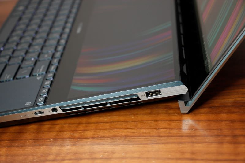 华硕asuszenbook拆屏教程,最强悍的笔记本电脑