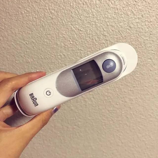 疫情期间耳温枪怎么开,耳温枪疫情