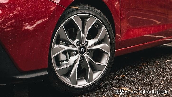 新款现代i30n路试谍照曝光,现代i30n三厢版