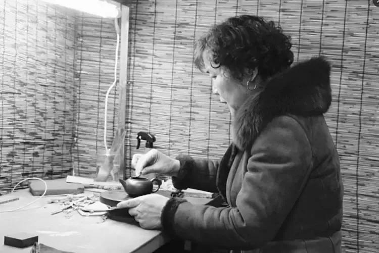 黑朱泥壶怎么样,朱泥小龙蛋茶具