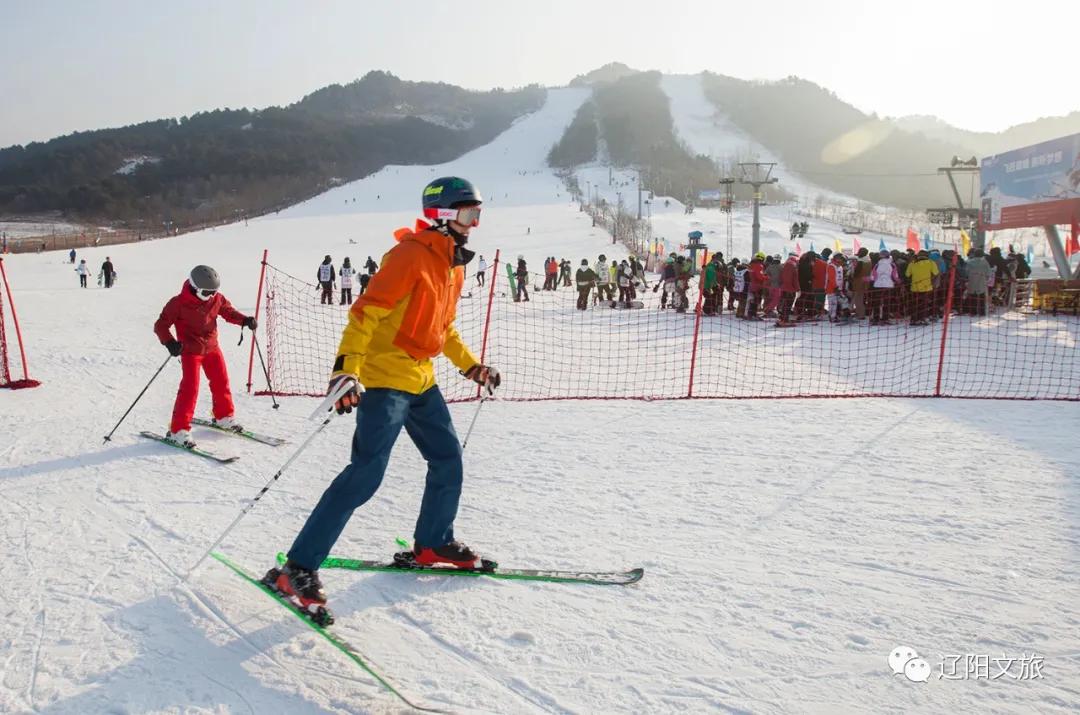 辽阳弓长岭温泉滑雪第一视角,2022年的第一场雪感悟