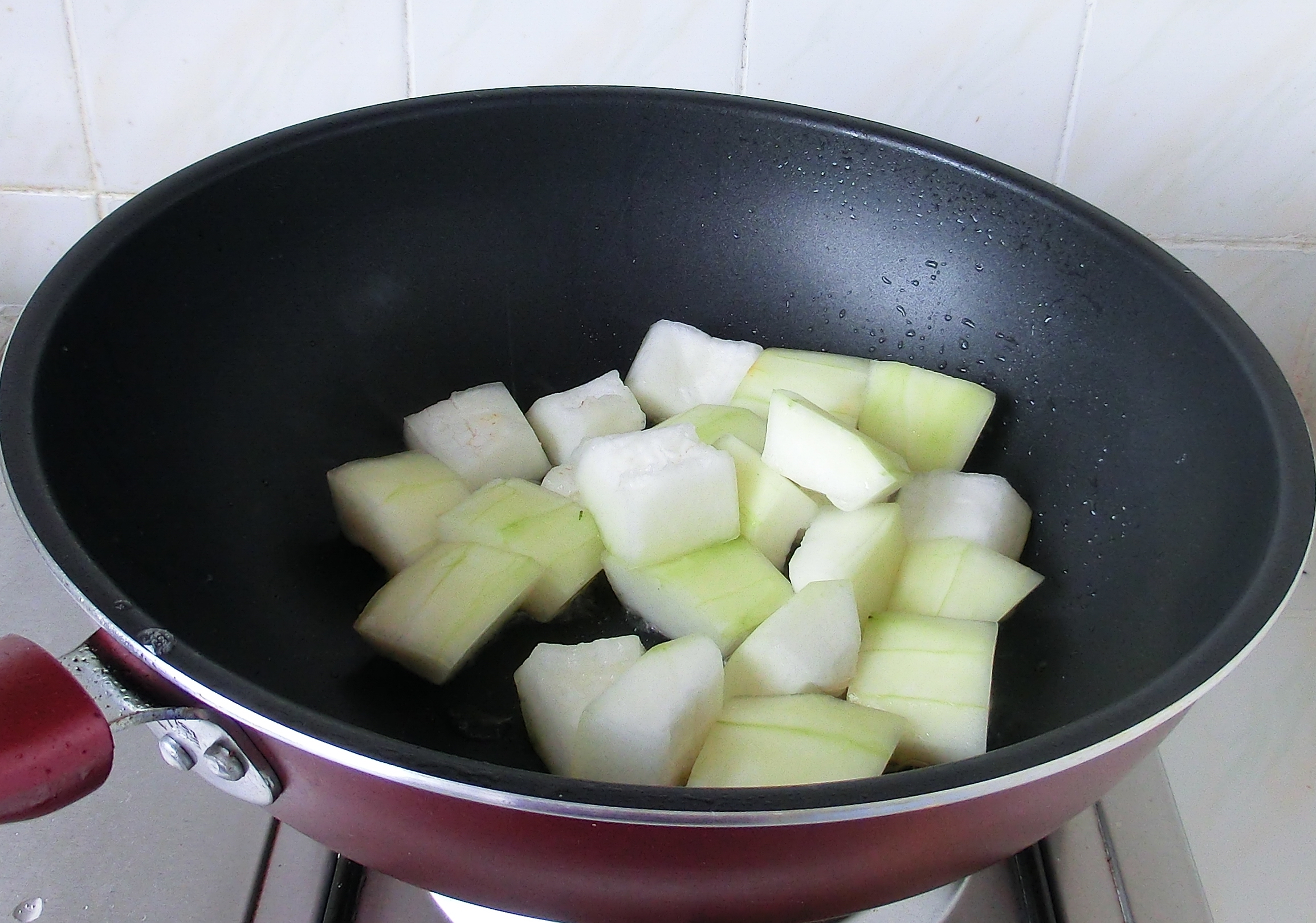 吃维c能提高免疫力对抗甲流吗,维生素A主要是有哪些功效