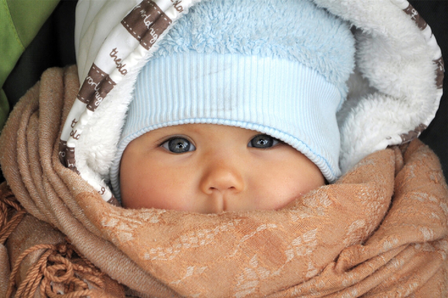 不想让皮肤继续变黄变老,儿童冬季面部干皮护肤推荐