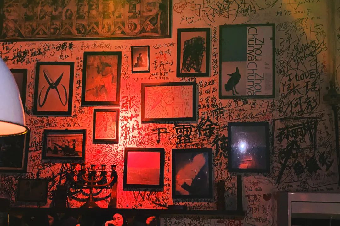 宽窄巷子成都休闲慢生活好去处,夜游成都宽窄巷子茶馆