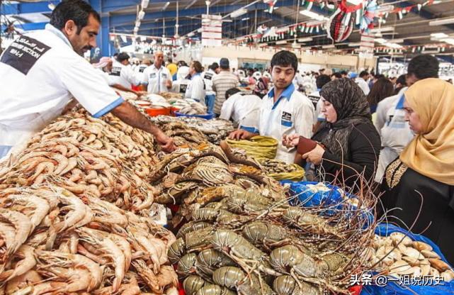 迪拜人吃什么大餐,迪拜人的日常饮食生活