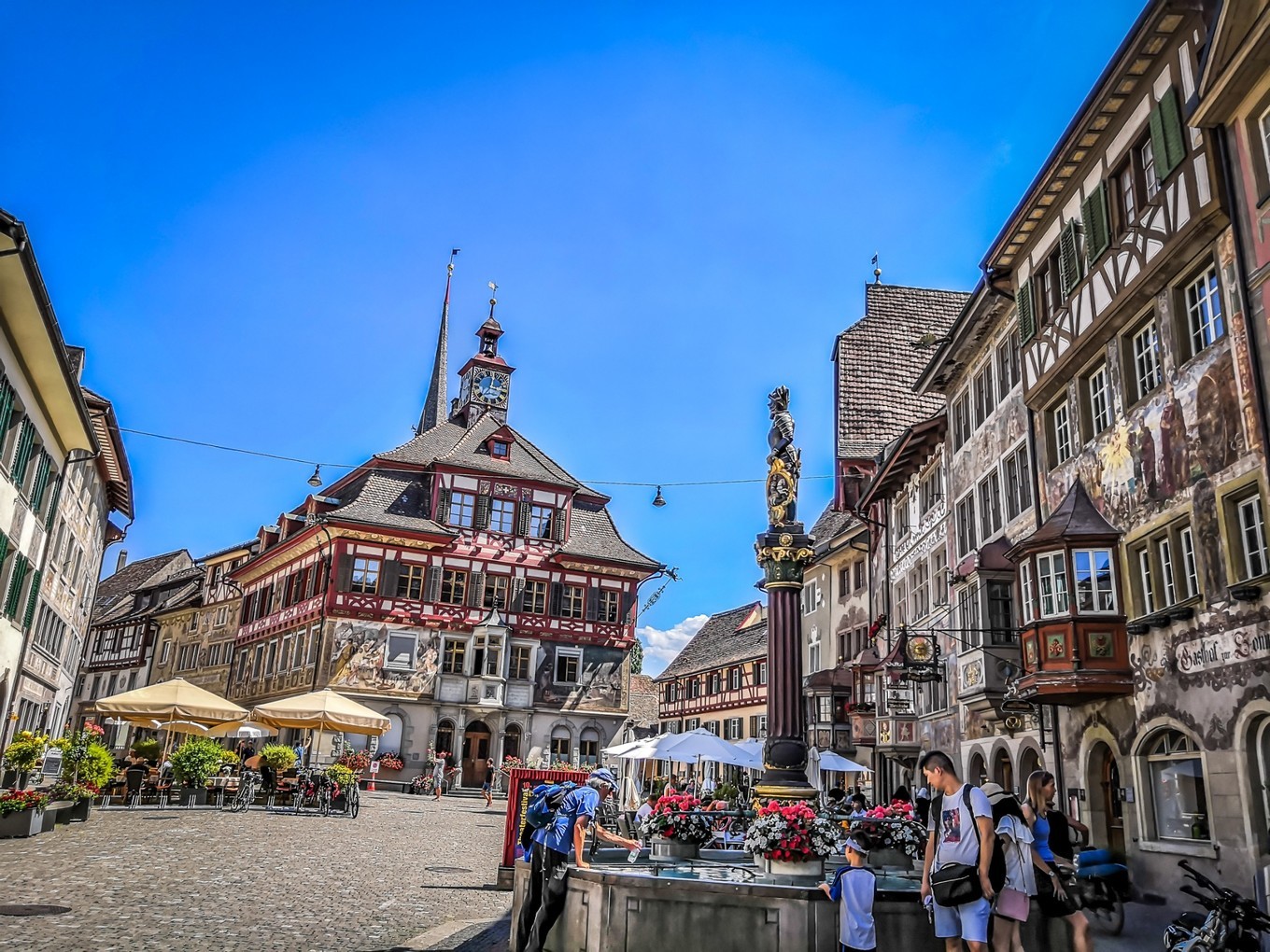 德国莱茵河畔最美小镇,莱茵河边施泰因小镇