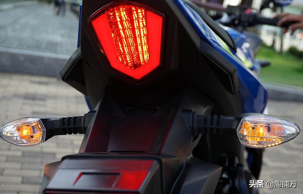 铃木250gsx哪国产的,铃木gsx250r2020款摩托车测评