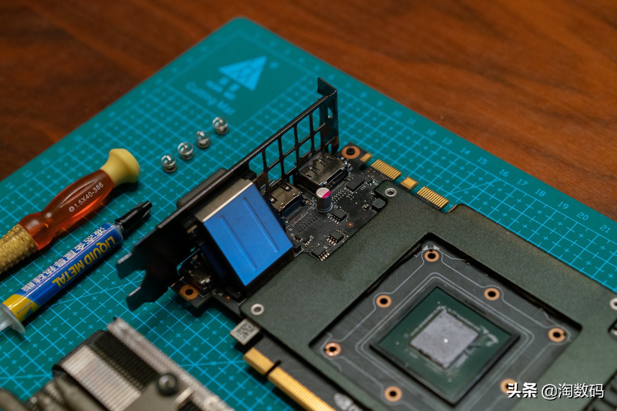 Tony玩显卡：1549买张GTX10808GB，是否胜过同价GTX1660Super？