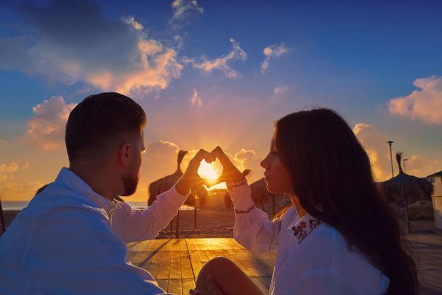 夫妻吵架自己解决不要连累父母,夫妻吵架态度就是最好的答案