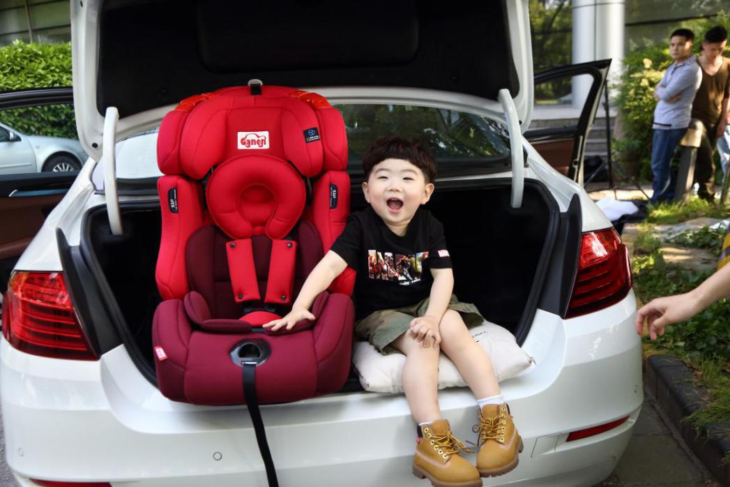 儿童安全座椅哪种好,选择儿童安全座椅需要注意什么