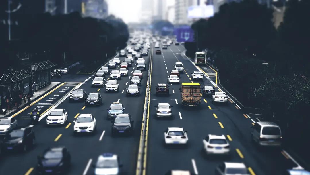 花大钱买了一个东西害人害己,花血汗钱买什么车好