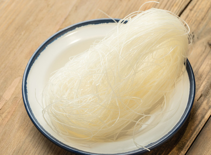 吃麻辣烫时挑这4种菜好吃不压秤,吃麻辣烫都该点什么