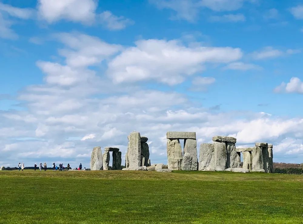 英国夜晚自驾,英国自驾游20000够吗
