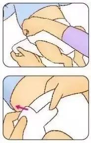 换纸尿裤的5种错误,宝妈们要给孩子及时更换纸尿裤