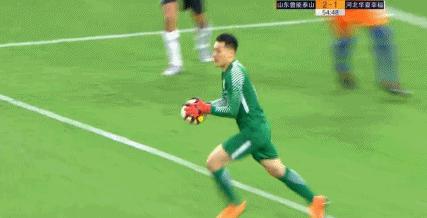 颜骏凌状态不佳,王大雷、张鹭,谁能挑战他的第一国门位置?