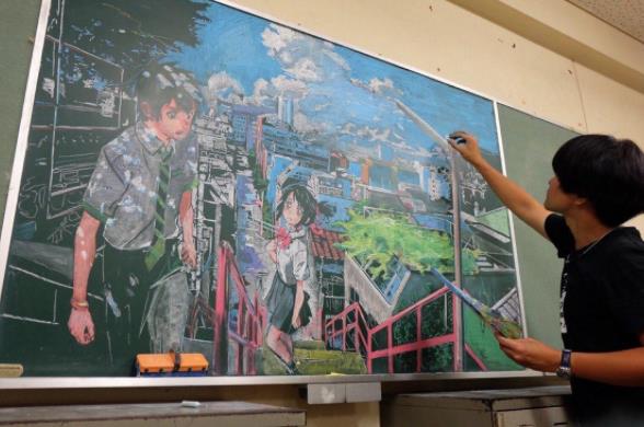 初中黑板报怎么画特别漂亮,学生画黑板报可以有多绝