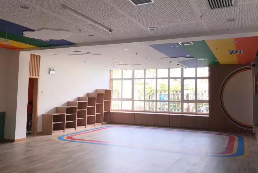 西咸新区西安铁一中学怎么样,西安铁一中学校区