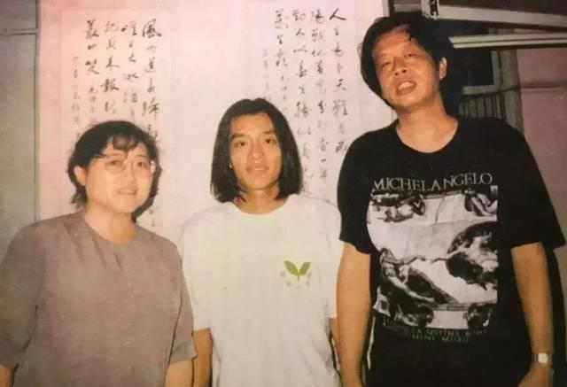 2002年,李健在水木年华最红时突然退出,卢庚戌为此失眠了一个月