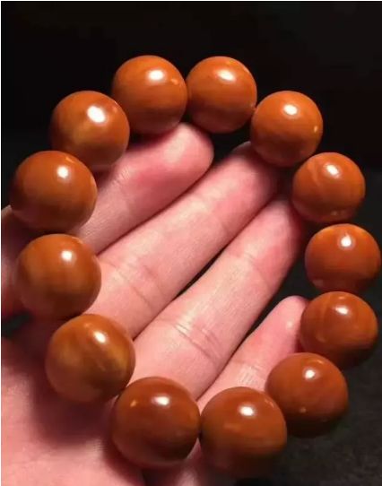 橄榄核雕好玩吗,橄榄核雕花了还有玩的价值吗