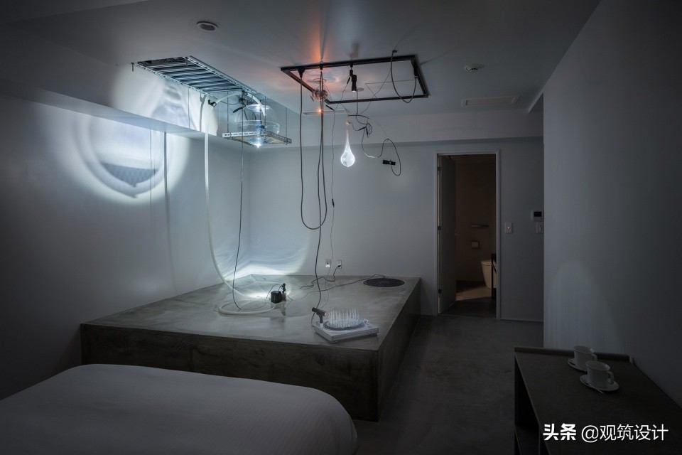 BnAAlterMuseum美术馆酒店，京都，艺术房间与垂直画廊