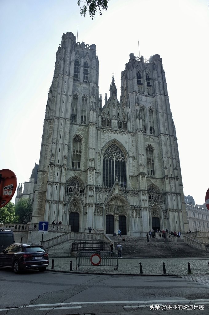 琚獕涓烘娲查閮界殑甯冮瞾濉炲皵 (娆ф床棣栭兘甯冮瞾濉炲皵)