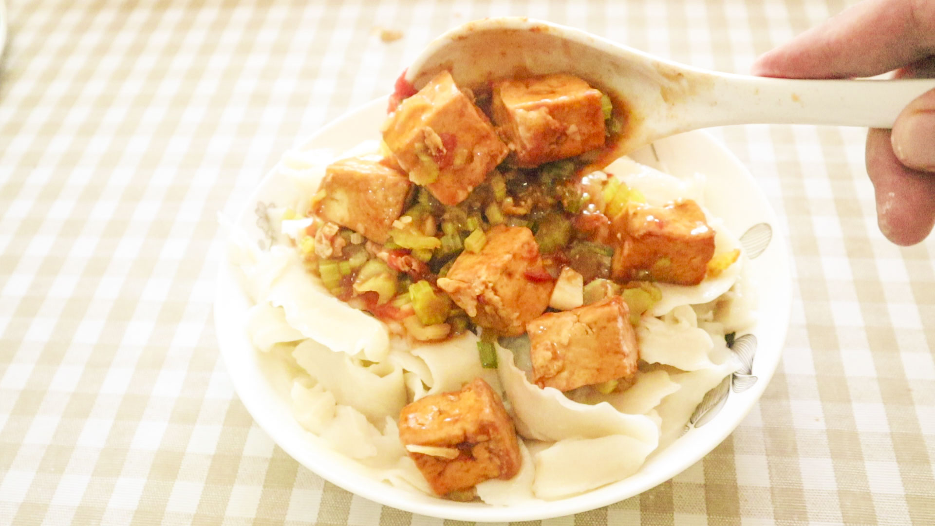 又滑又劲道的面条做法,自制面条筋道耐煮