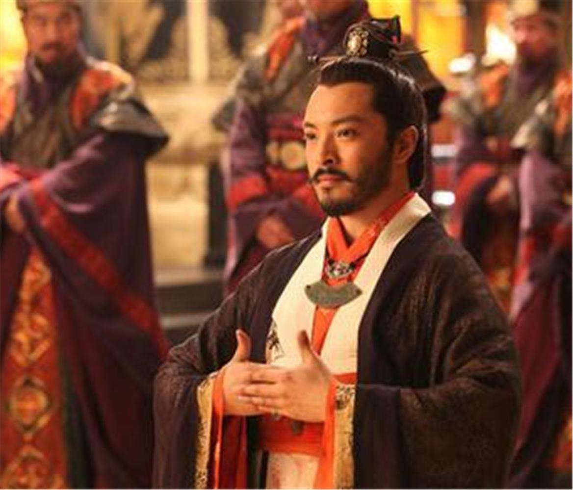 隋文帝选杨广当太子是选错了，但若让杨勇继位，隋朝也许崩得更快