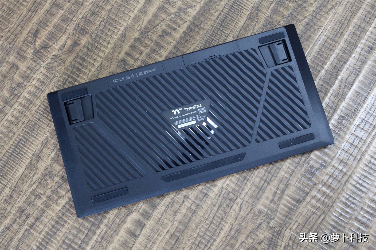 pc平板手机协同办公,平板适合的三模键盘