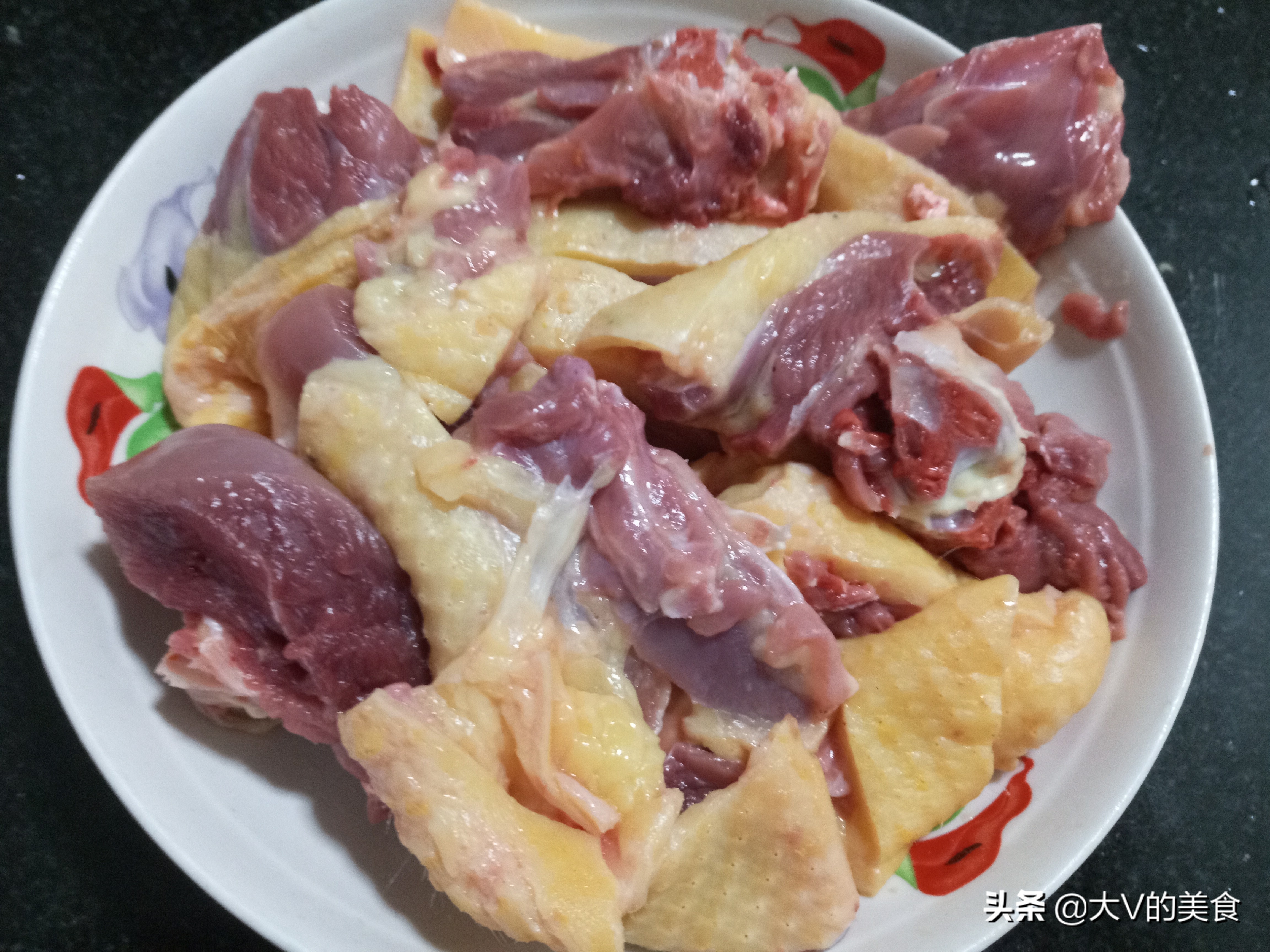 西红柿鸭肉汤简单做法,西红柿焖鸭肉