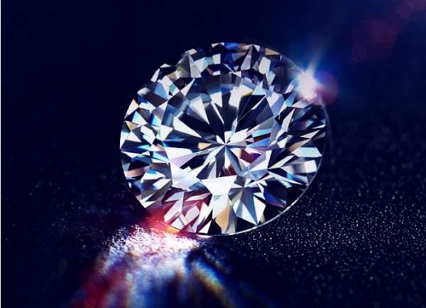 石榴石宝石的寓意,石榴石女人的幸运石