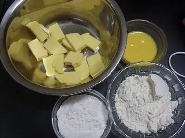 曲奇怎么吃不碎,曲奇潮了怎么变脆