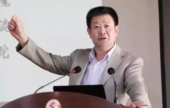 最牛班主任37人进清华,最牛班主任14个清华15个北大