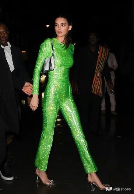 肯豆贝拉高跟鞋,肯豆和凯莉高跟鞋