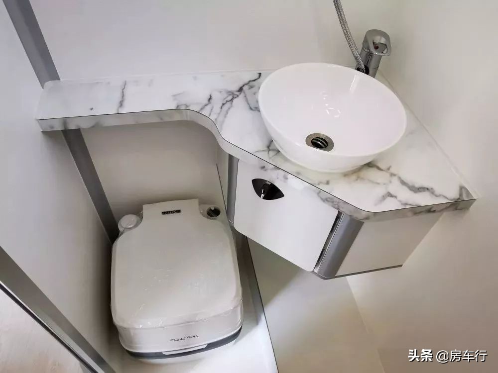 科斯房车重量,科斯拖挂房车有哪几款