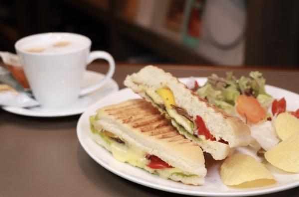 白云机场转机住宿推荐,白云机场转机免费住宿