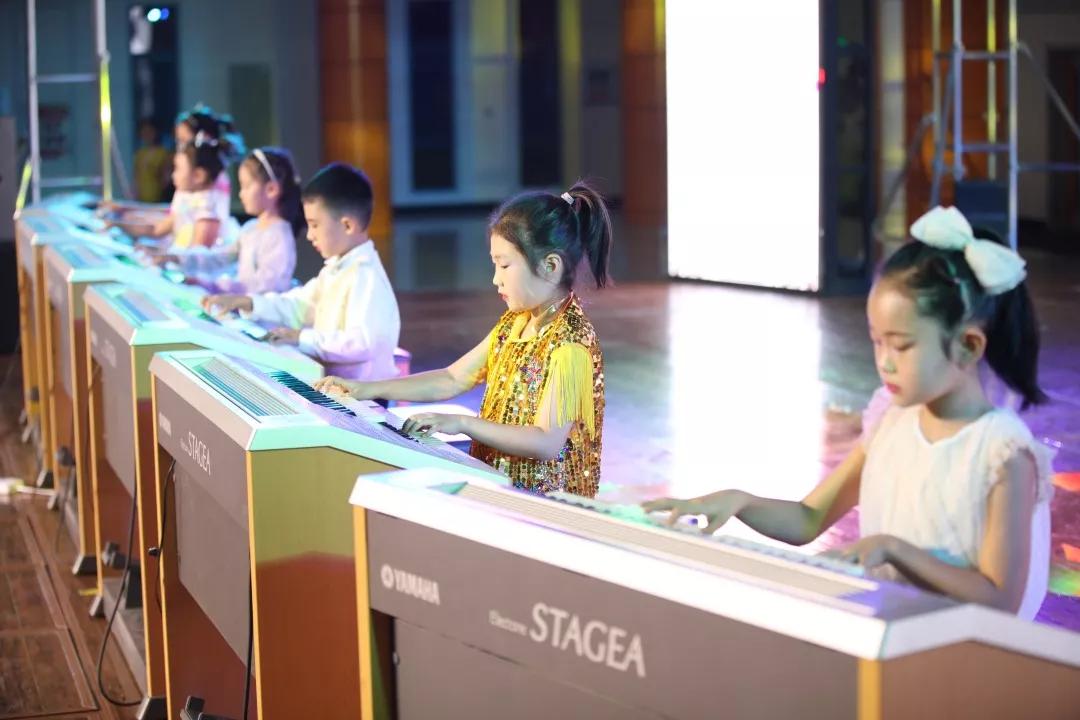 双排键能模仿几种乐器,带你了解魔法