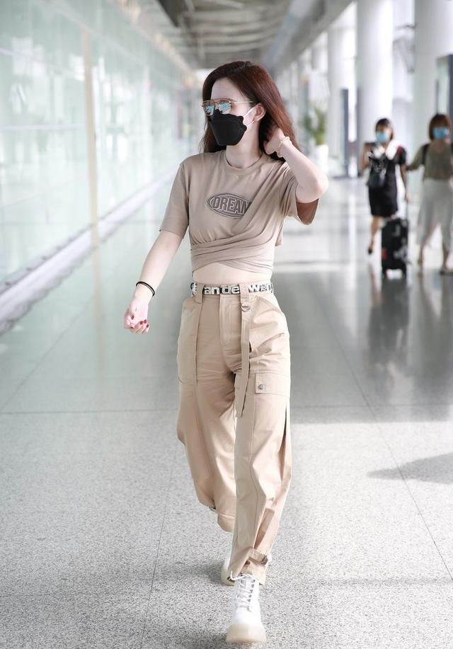 不塞衣角怎么穿显高显瘦,塞衣角显高显瘦